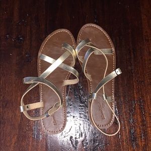 women’s gold sandals